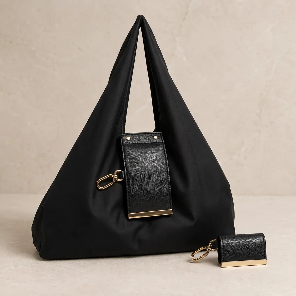 Nurvora Pocket Tote in Noir